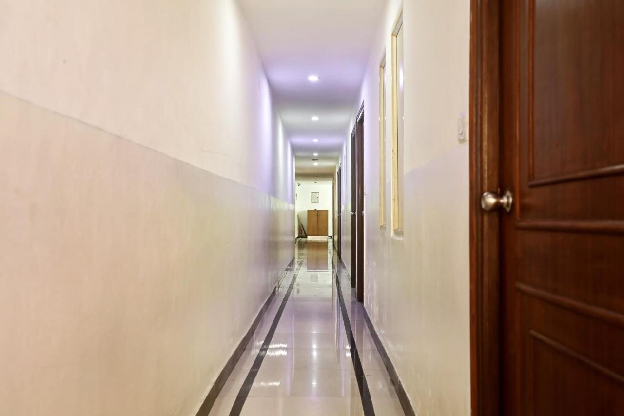 Hotel Oyo 44065 Sri Krishna Nilaya Bengaluru Zewnętrze zdjęcie