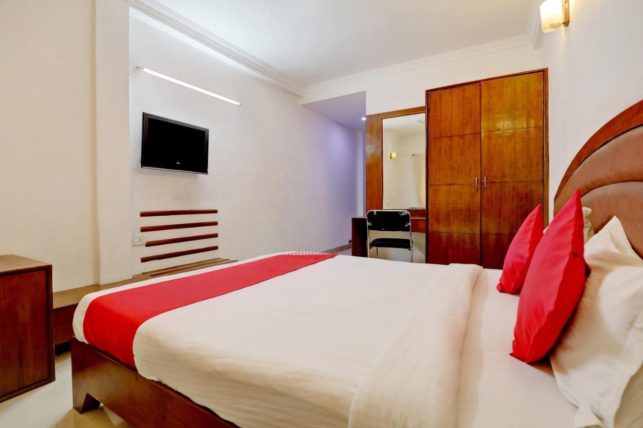Hotel Oyo 44065 Sri Krishna Nilaya Bengaluru Zewnętrze zdjęcie