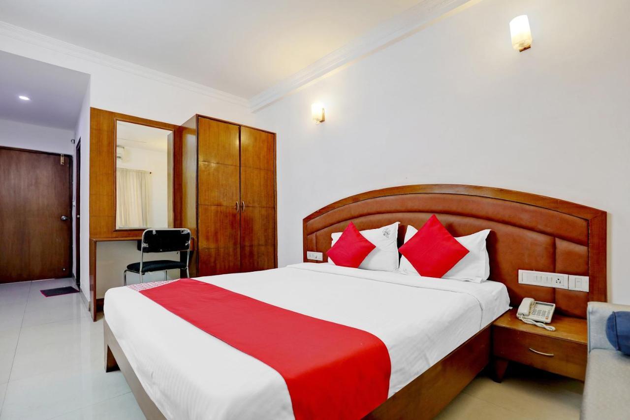 Hotel Oyo 44065 Sri Krishna Nilaya Bengaluru Zewnętrze zdjęcie