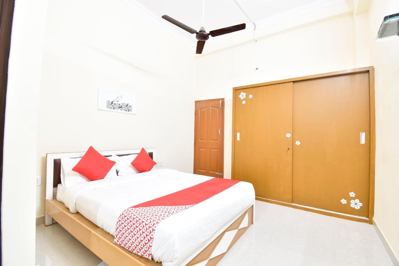 Hotel Oyo 44065 Sri Krishna Nilaya Bengaluru Zewnętrze zdjęcie