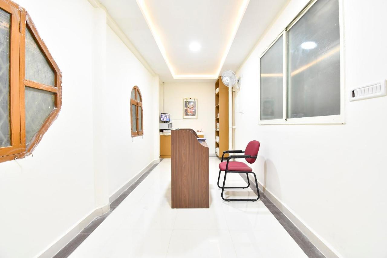 Hotel Oyo 44065 Sri Krishna Nilaya Bengaluru Zewnętrze zdjęcie